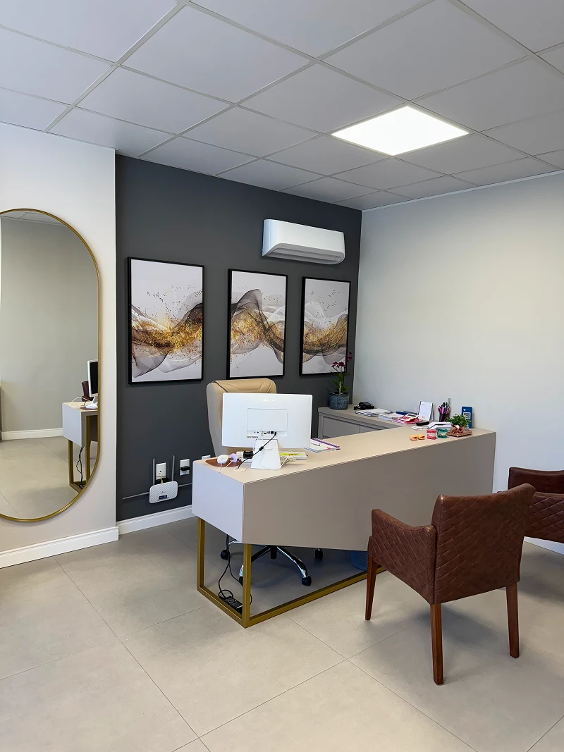 dra-daniele-clapes-nunes-dentista-em-joacaba- (1)