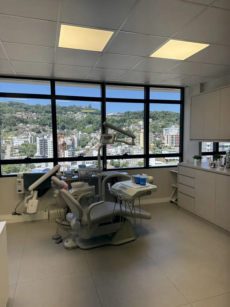 dra-daniele-clapes-nunes-dentista-em-joacaba-33